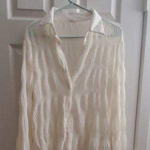 Aaliyah Wheat V-Neck Shirt - M / Wheat